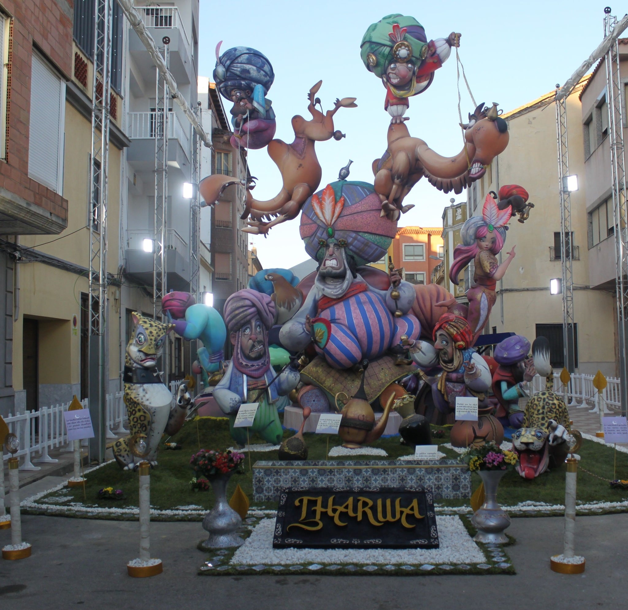 Monumento grande de la Falla Cambro de Tavernes de la Valldigna