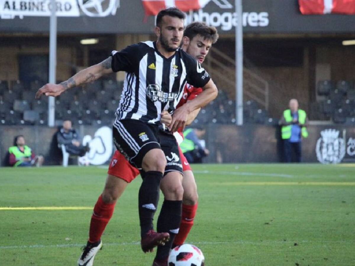 El Efesé no pasa del empate ante el Sevilla Atlético