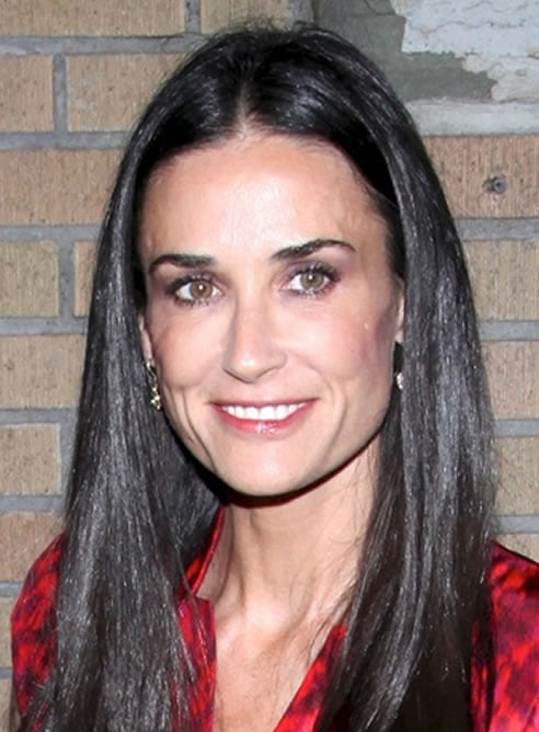 La actriz Demi Moore, muy delgada, en octubre de 2011