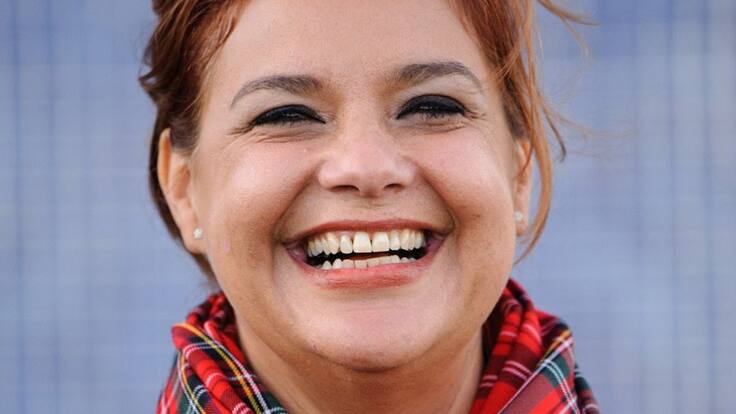 Firma Ana Villalta :"Tanto monta, monta tanto"