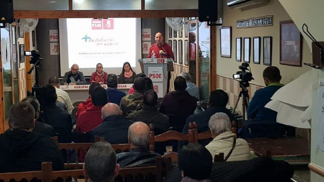 Intervención de José Luis HIdalgo en una Asamblea del PSOE, hace unos meses