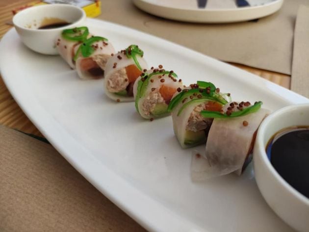 Sushi con rábano en lugar de alga nori