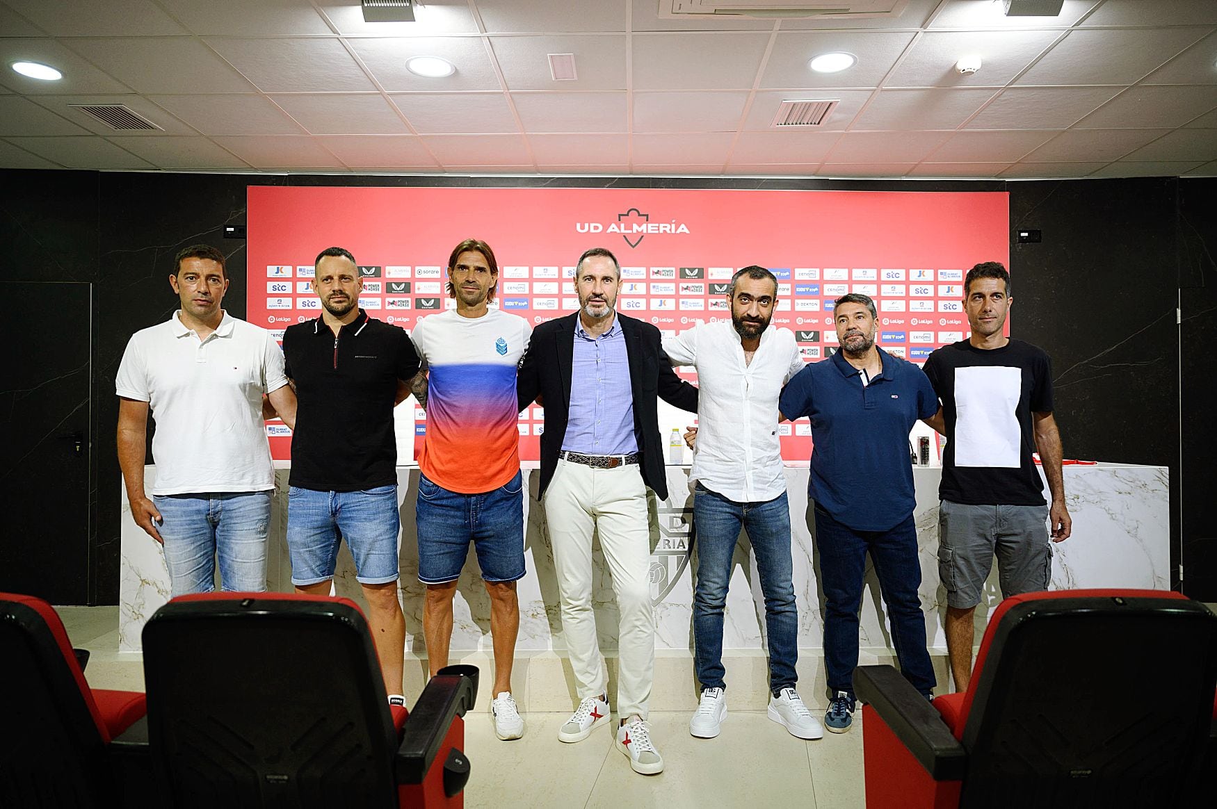 Vicente Moreno en su puesta de largo con el Almería.