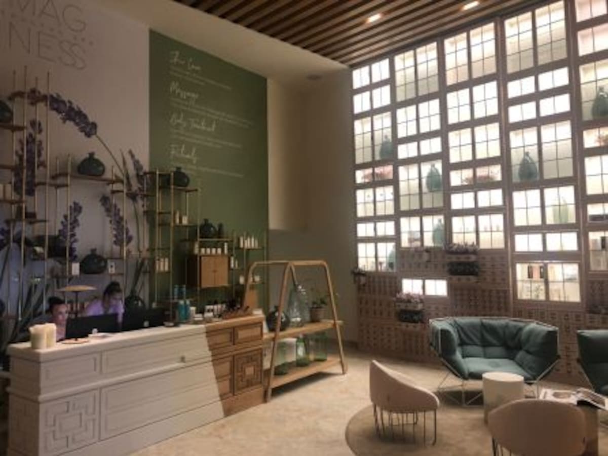 Matutes compra a Azora el 75% de su 'joint venture' de tres hoteles en Ibiza y Sicilia por 300 millones