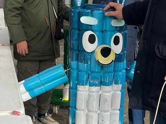 Arrastre de latas en Algeciras