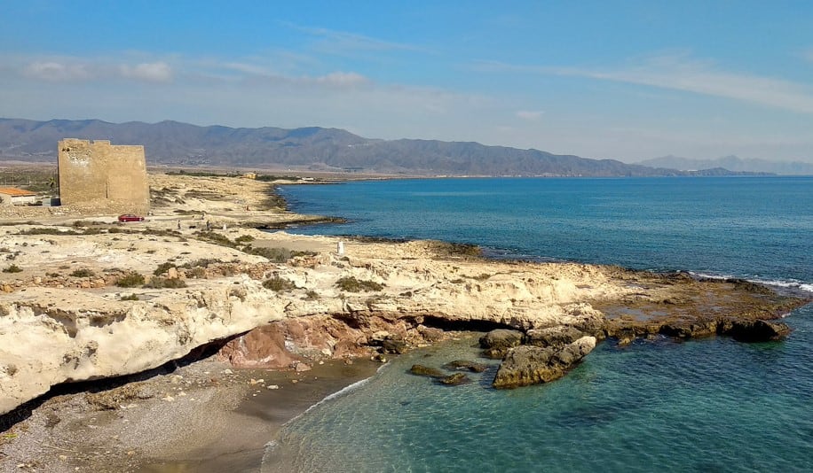 Dunas fósiles en el entorno de la Torre de Cope, en el Parque Regional de Cabo Cope y Puntas de Calnegre