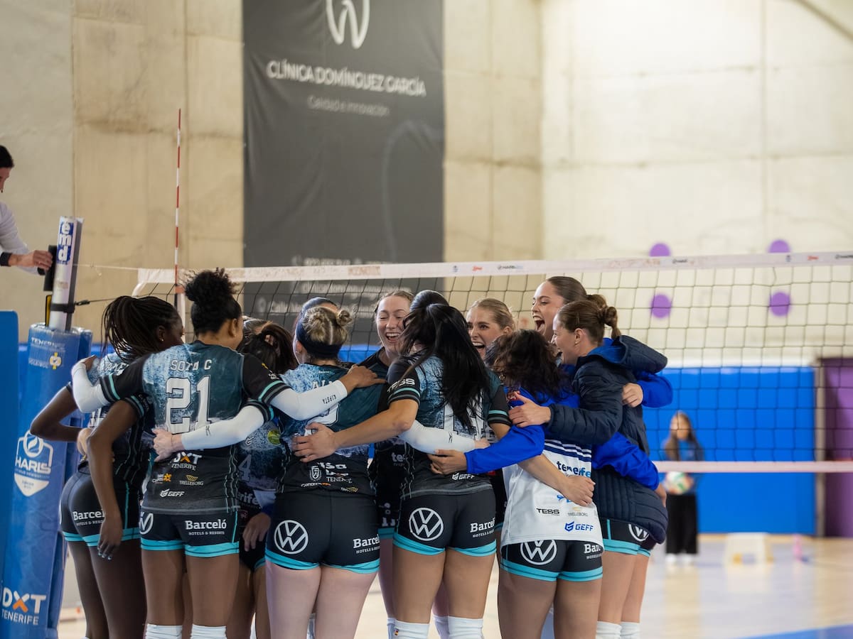 Contundente victoria del CV Haris ante el líder, CV Ciutadella (3-0)