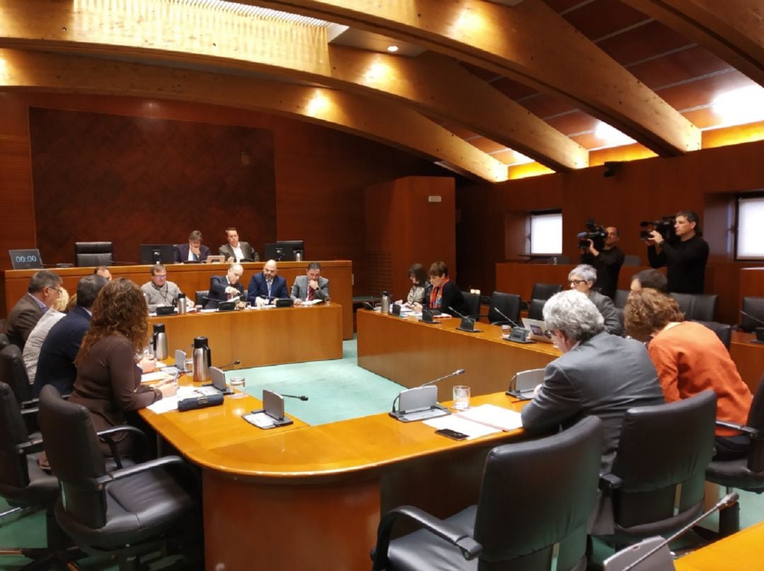 Reunión de la Comisión de la Térmica de Andorra (Teruel) 