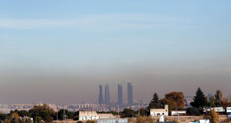 Boina de contaminación muy visible en Madrid.