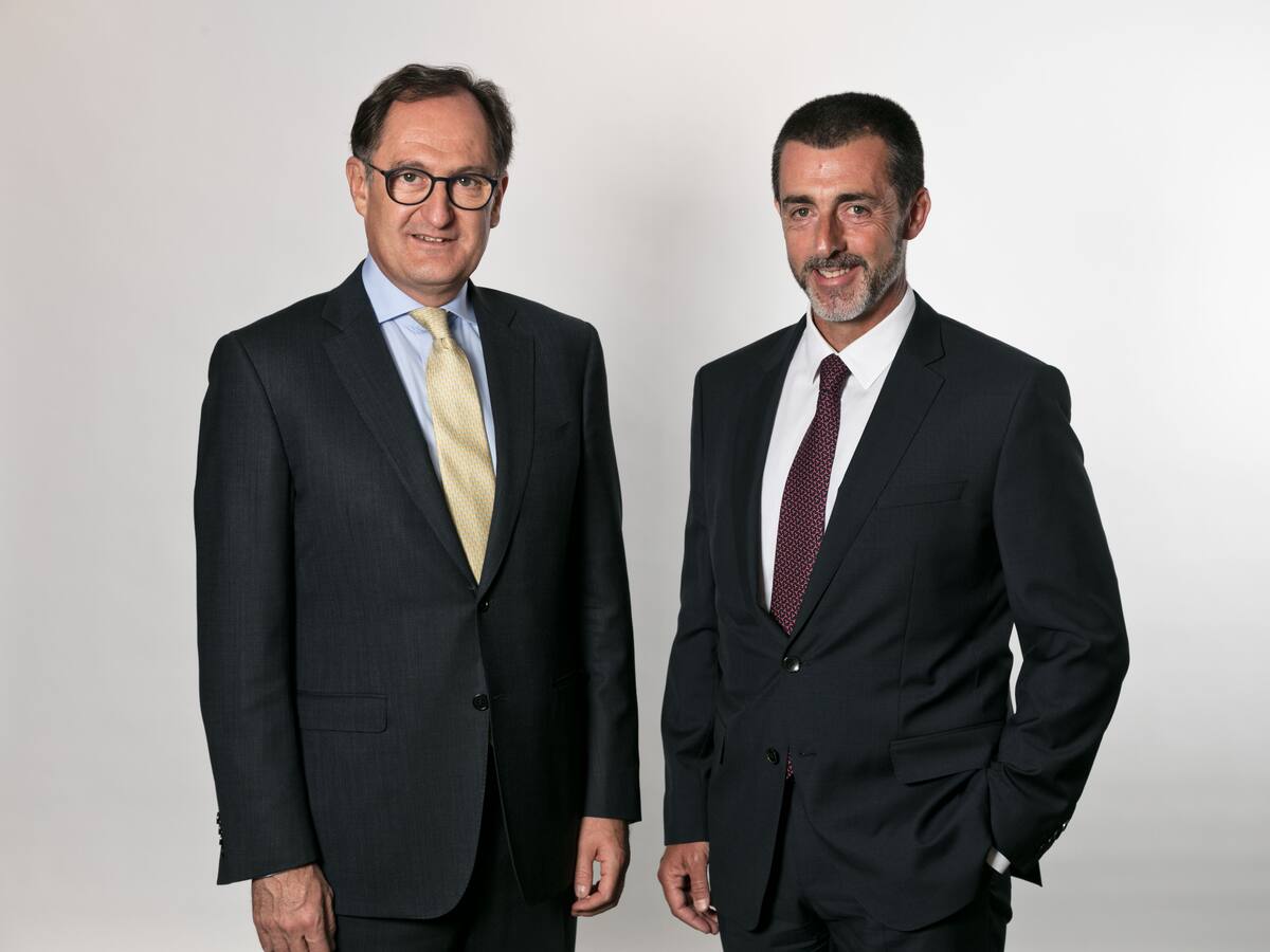 Crèdit Andorrà formalitza la compra de Vall Banc