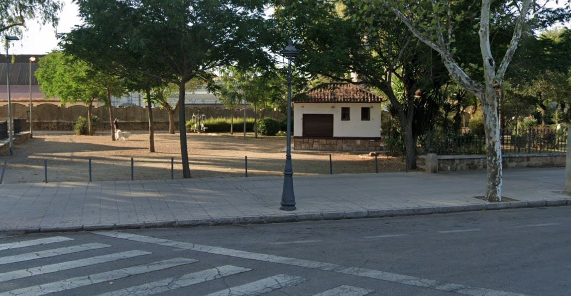 Quiosco en los Jardines de Doña Luci de Linares.