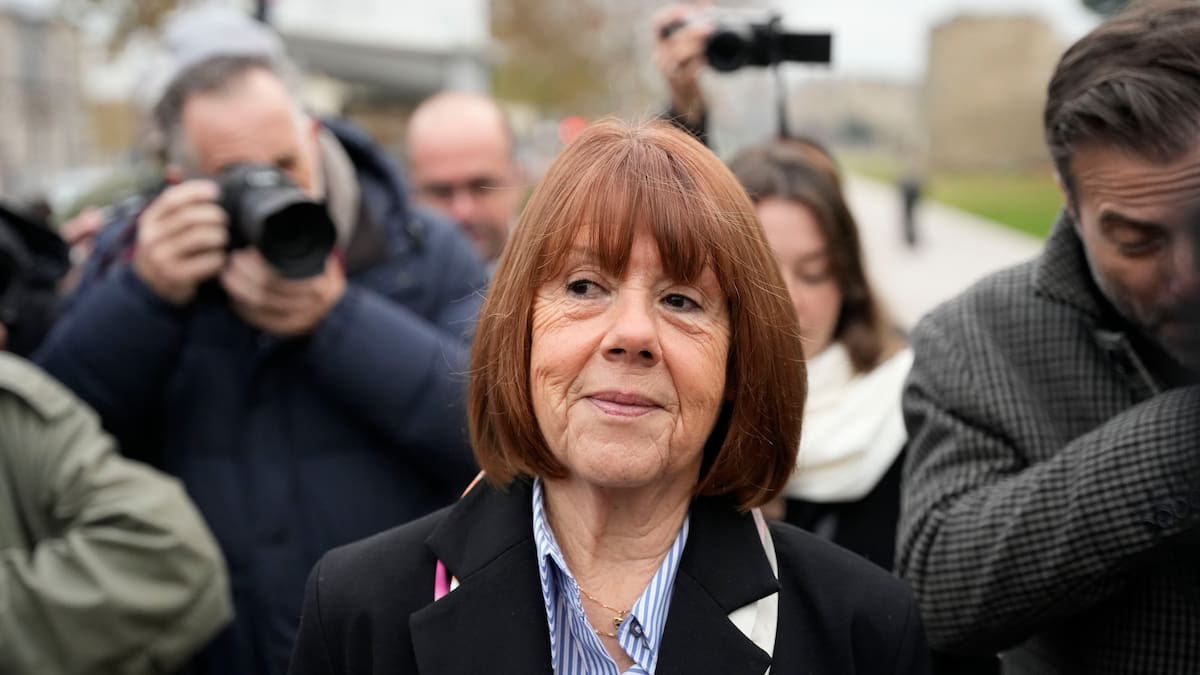 Gisèle Pelicot narra en sus memorias cómo fue ver las imágenes de las violaciones de su exmarido: "Era una muñeca de trapo"