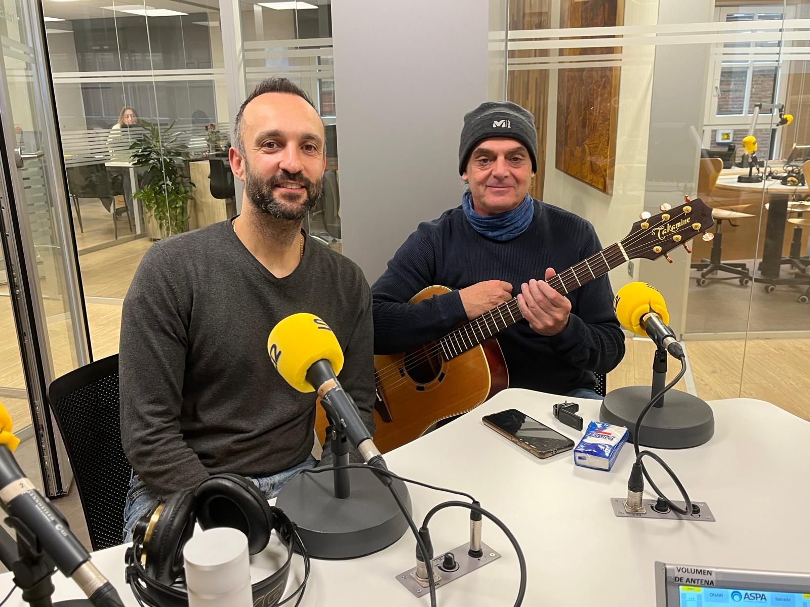 Fernando Miguel (izq) y Carlos Lobo, componentes de Buskers 21