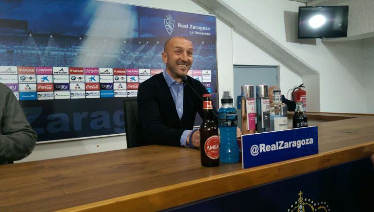 Ranko Popovic se despidió en la sala de prensa donde un año y un mes antes fue presentado como entrenador del Real Zaragoza