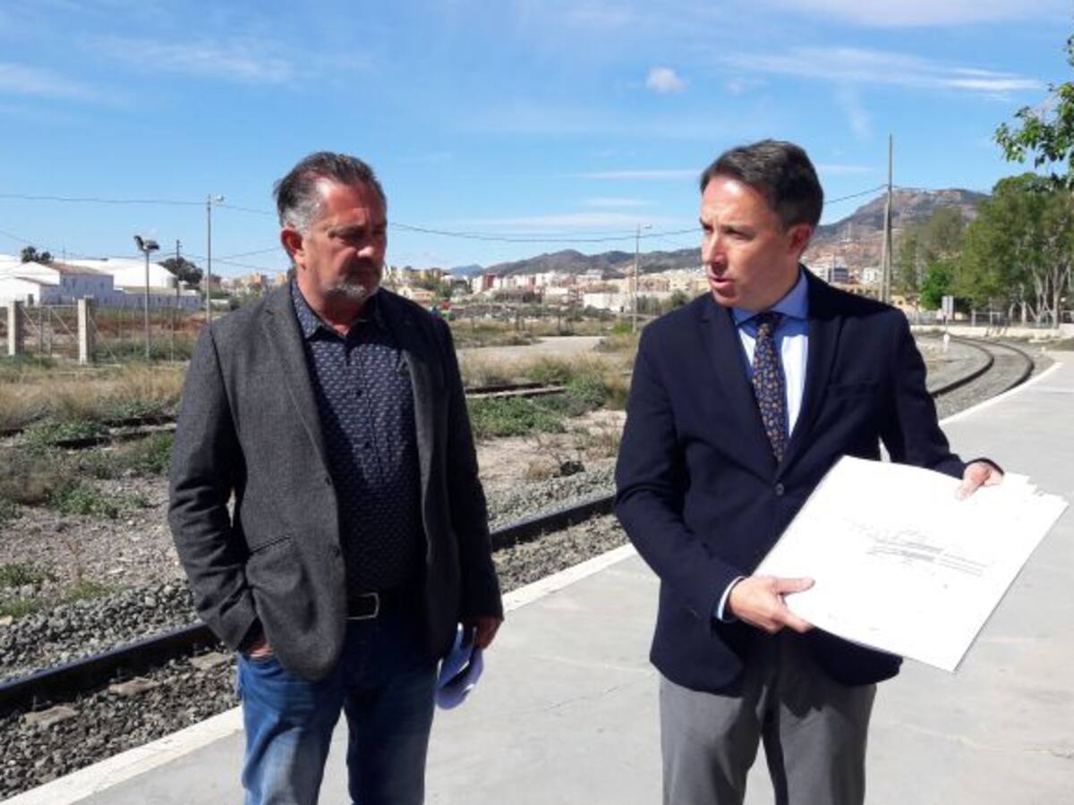 Fulgencio Gil: "La alta velocidad podría estar operativa en Lorca a finales de 2021"