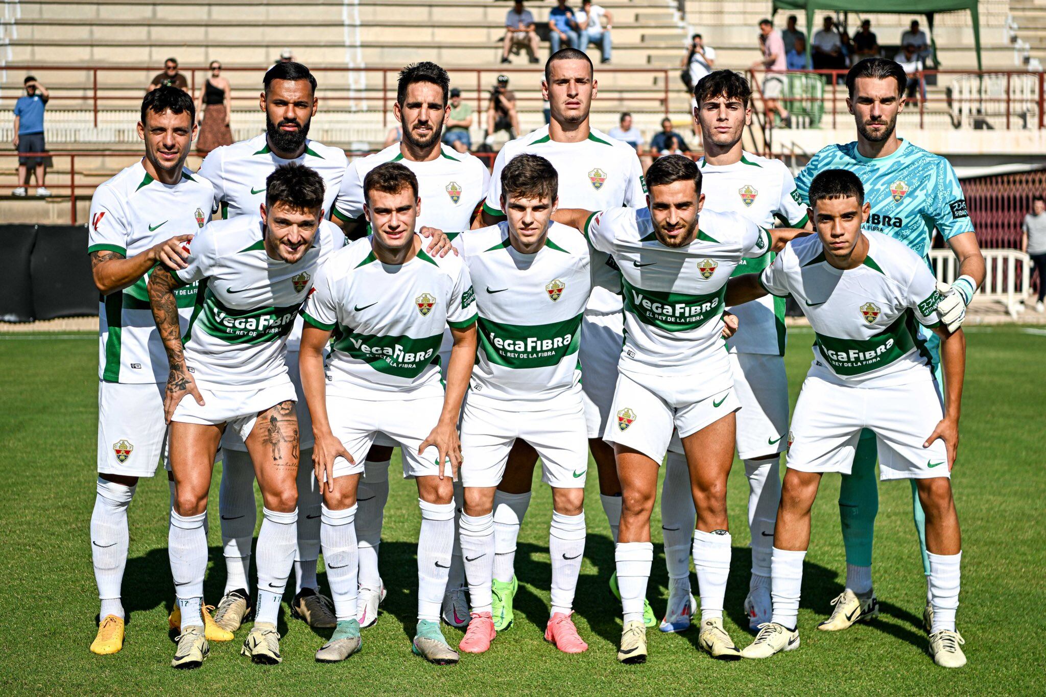 Once titular del Elche ante el Intercity