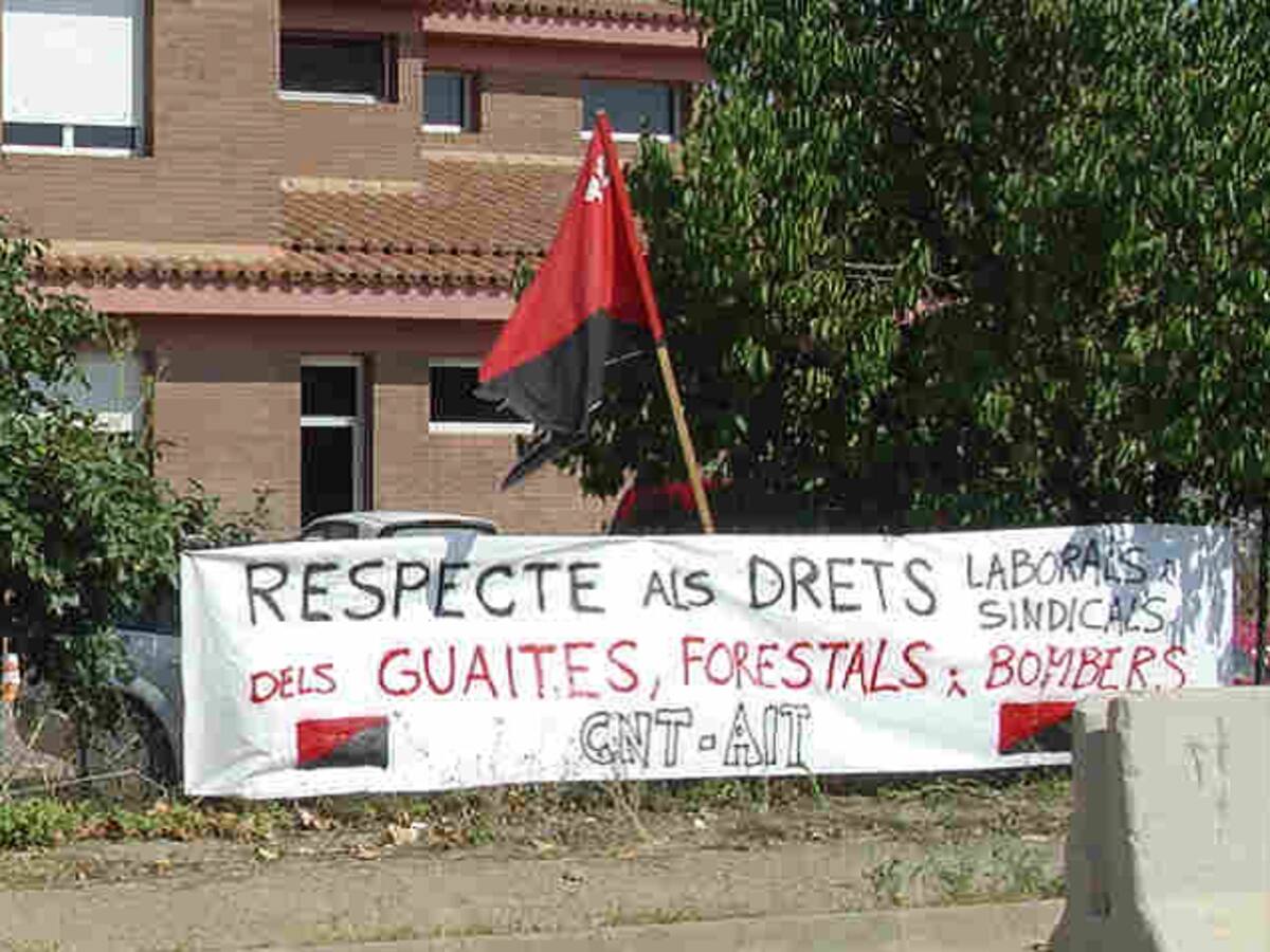 Lluita contra el tancament de torres de guaita forestal