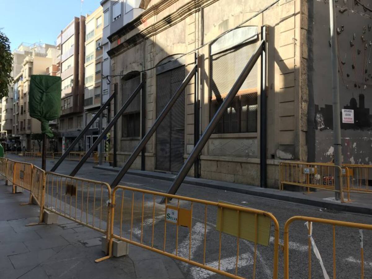 Los propietarios de El Progreso responden que no pueden modificar el apuntalamiento actual