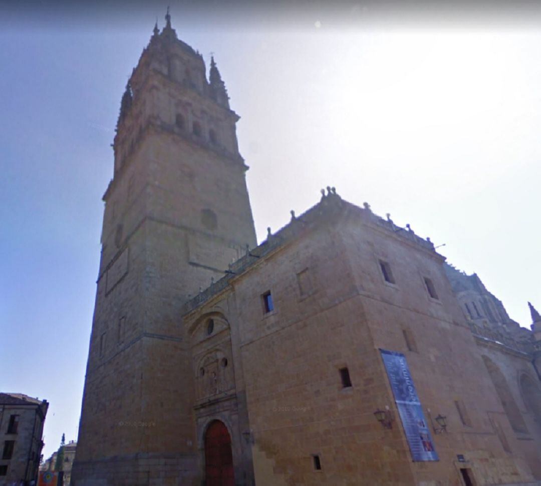 Ieronimus, y torre de la Catedral Nueva.
