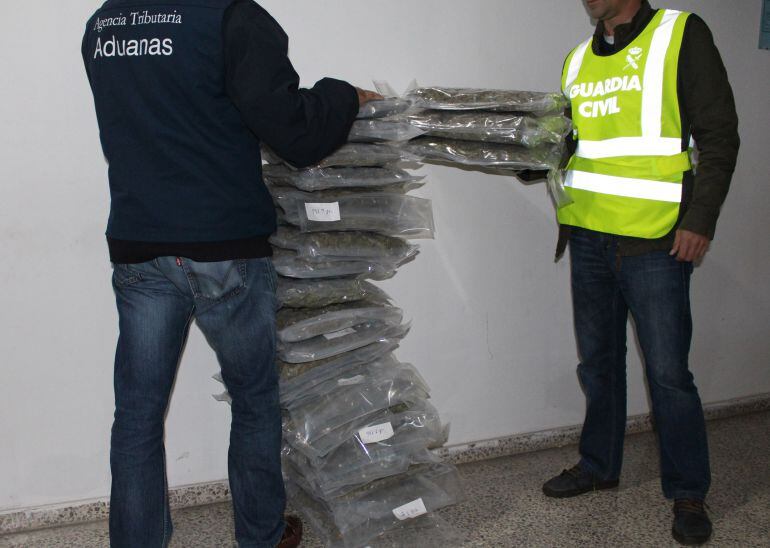 Marihuana intervenida en el Puerto de Santander. 