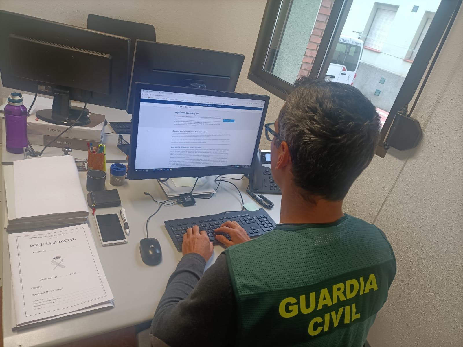 La Guardia Civil ha detenido a una persona en esta operación e investiga a otras dos