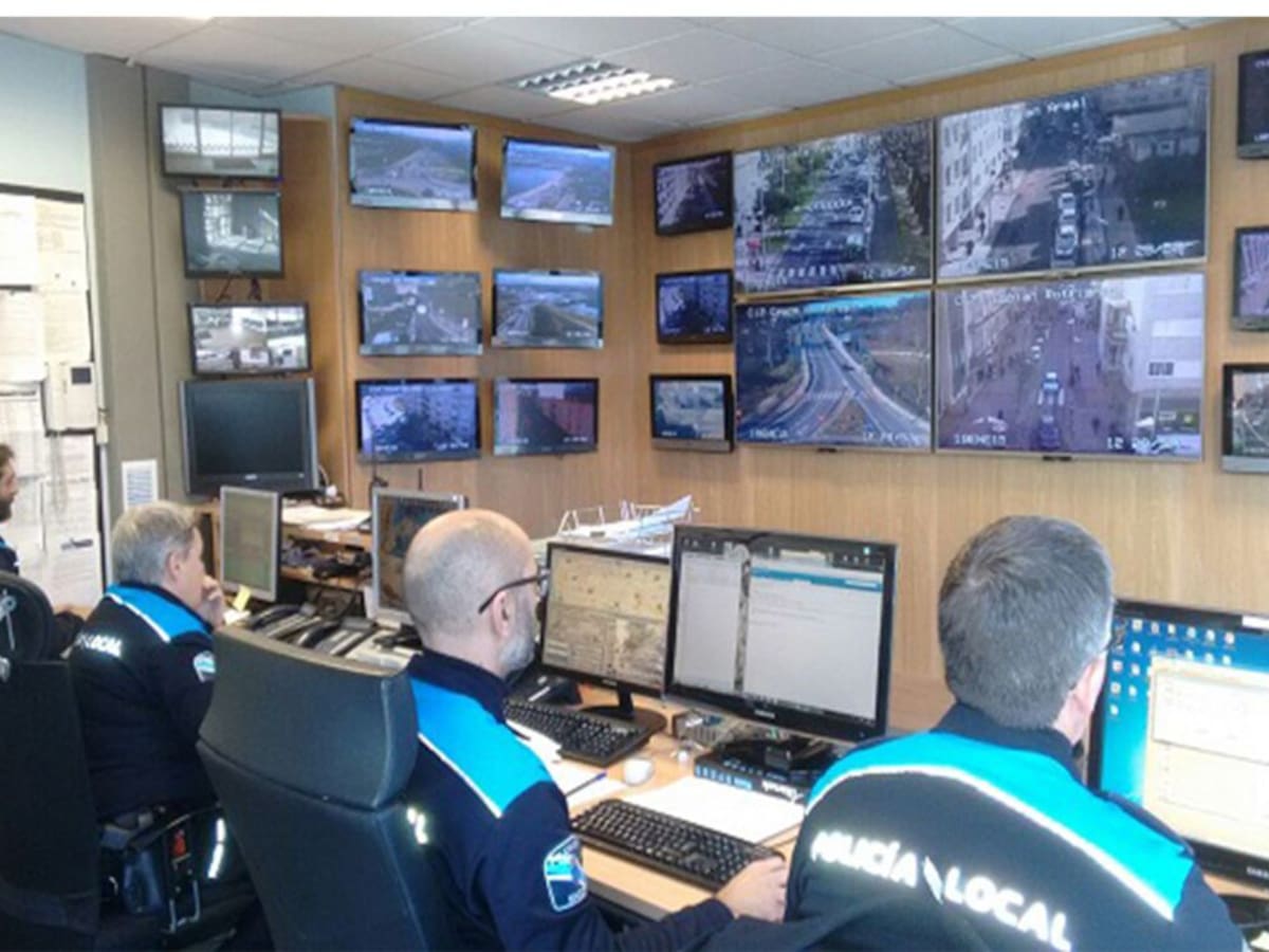 Domínguez promete instalar cámaras con inteligencia artificial para paliar el problema de la seguridad en Pontevedra