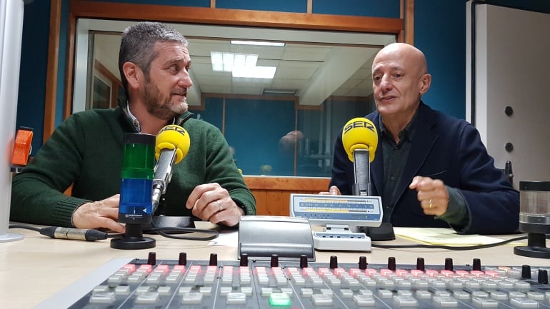 Javier Ceruti y Javier Valladares en el estudio de la Ventana 