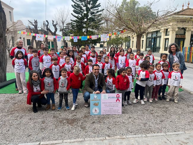 La carrera solidaria de la Casa del Niño logra recaudar más de dos mil seiscientos euros contra el cáncer