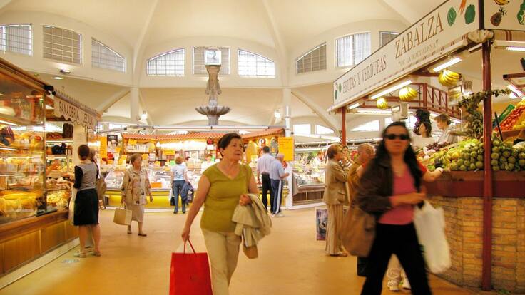Comienzan las obras de reforma del mercado del Ensanche (18/01/2021)
