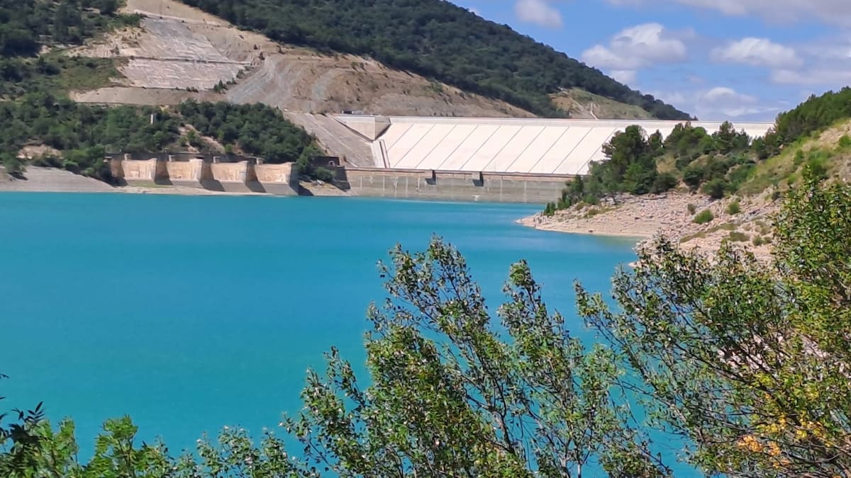 Sin movimiento en los embalses
