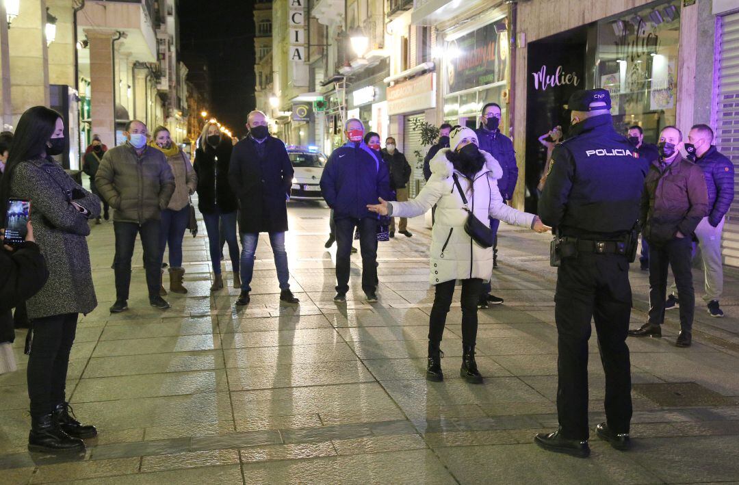 Identificados en la Calle Mayor de Palencia por la Policía Nacional