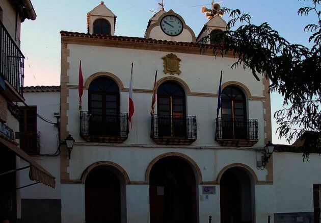 Ayuntamiento de Los Hinojosos.