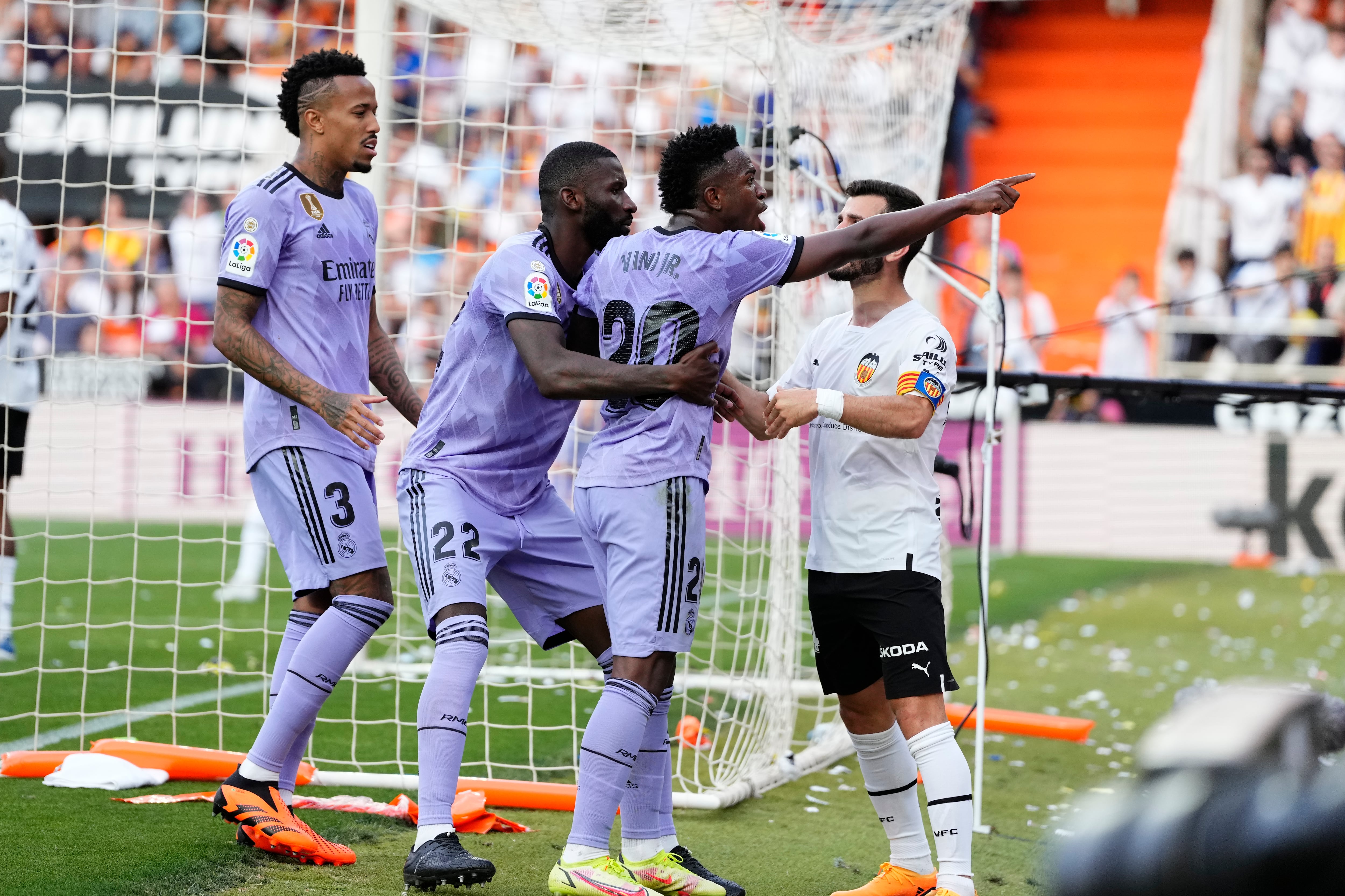 Vinicius, durante el partido de liga entre el real Madrid y el Valencia.