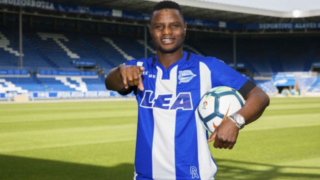 Wakaso el día de su presentación en Mendizorroza.