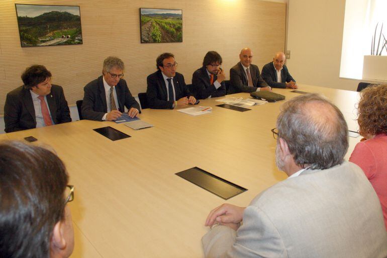 Reunió del conseller Rull amb alcaldes afectats pel traçat de la N-141