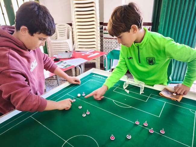 Gonzalo Reguera (rojo) jugó una buena final.