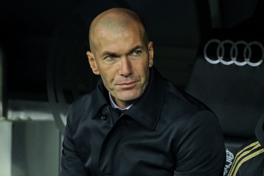 Zidane, durante el partido contra la Real. 