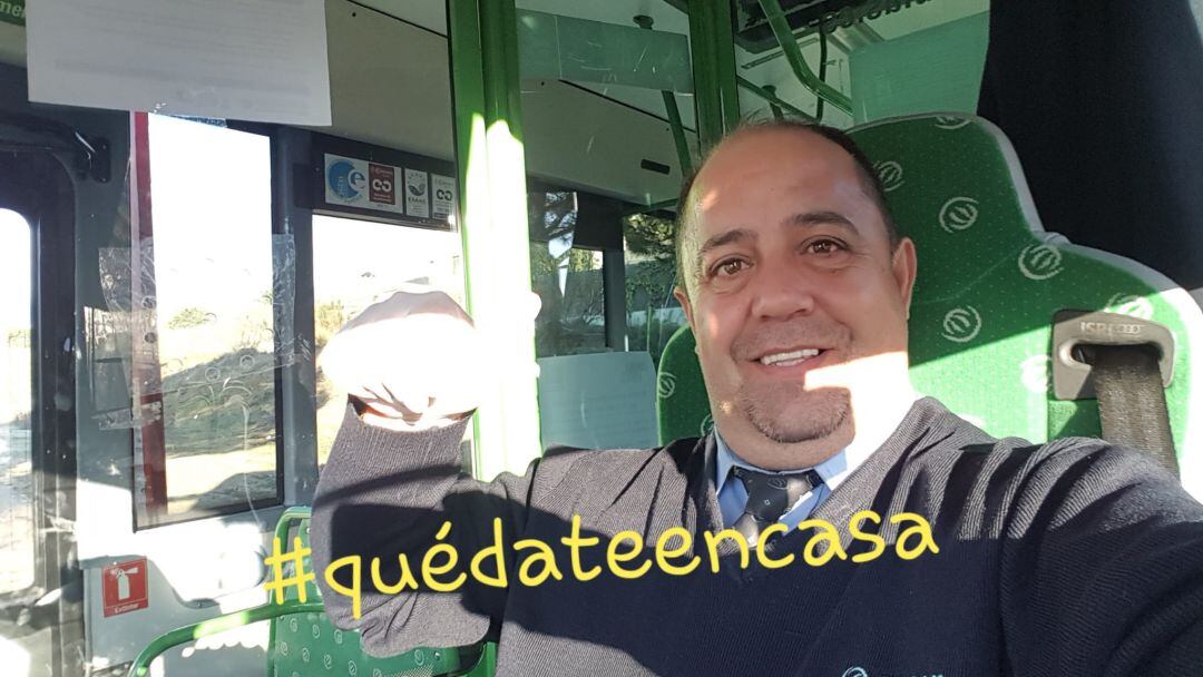Juan Francisco García conductor de autobús