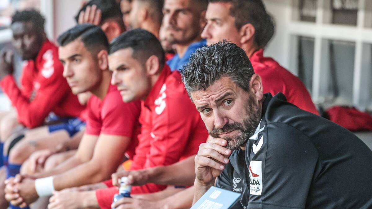 Fernando Estévez, Ent. del Eldense, antes de recibir al Levante U. D.