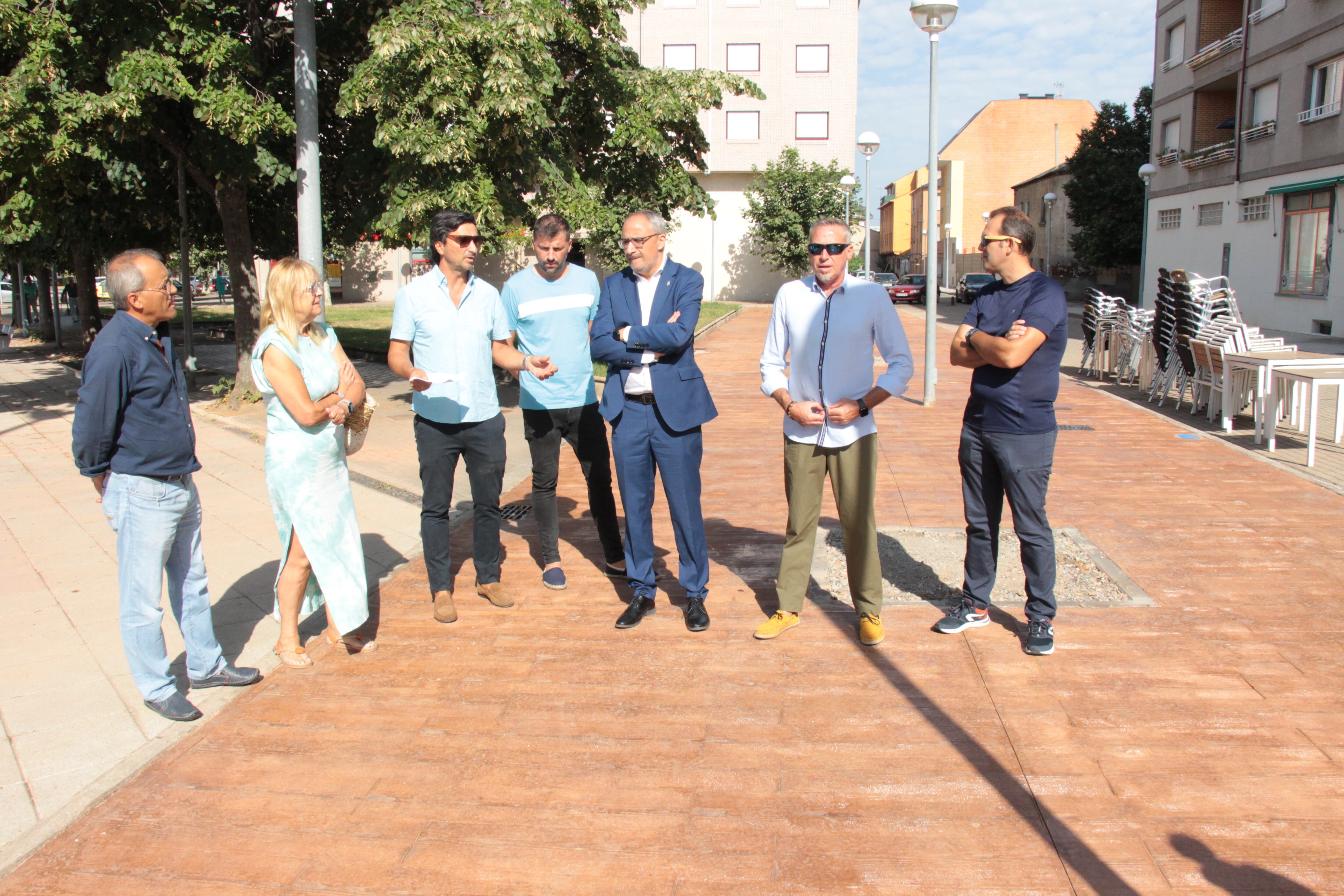 El equipo de gobierno en la plaza