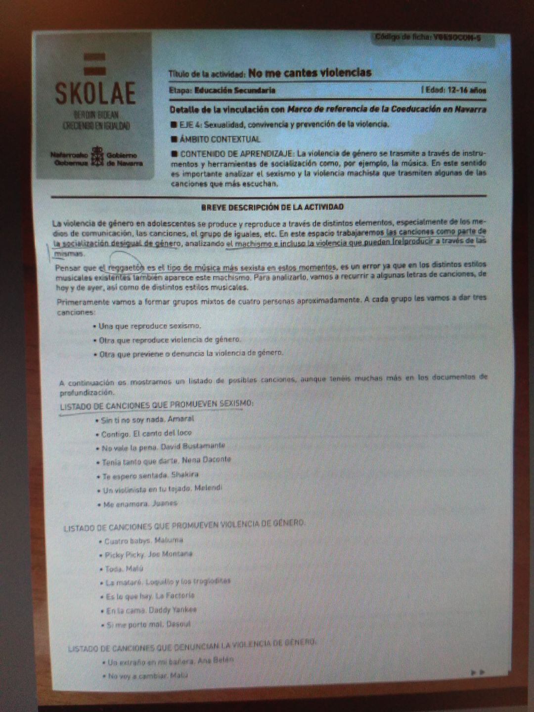 Imagen de la ficha de Skolae sobre las canciones de contenido presuntamente sexista.