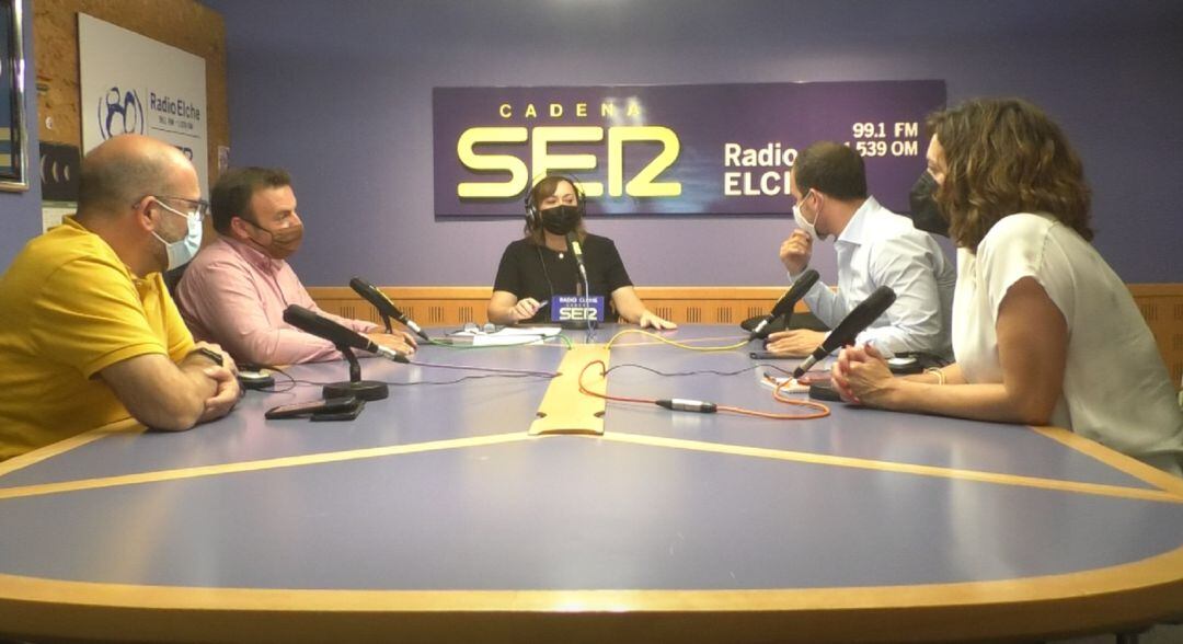 Tertulia política en Radio Elche Cadena SER