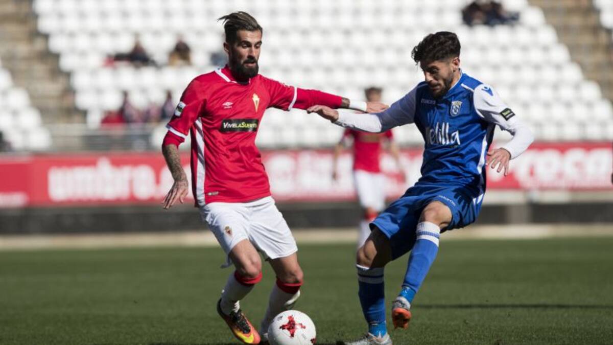 El Melilla sorprende al Real Murcia (0-1) y Valens salva un punto para el Jumilla