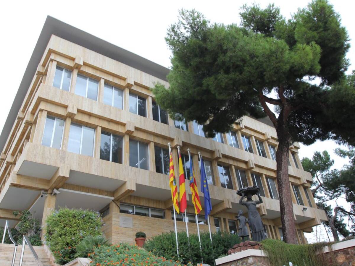 Ciudadanos se reúne con la oposición de Benicàssim para buscar acuerdos