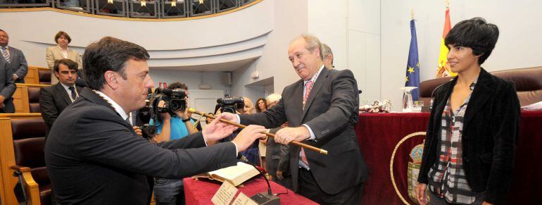 Valentín González Formoso toma el bastón de mando de la Diputación de A Coruña. Foto de archivo