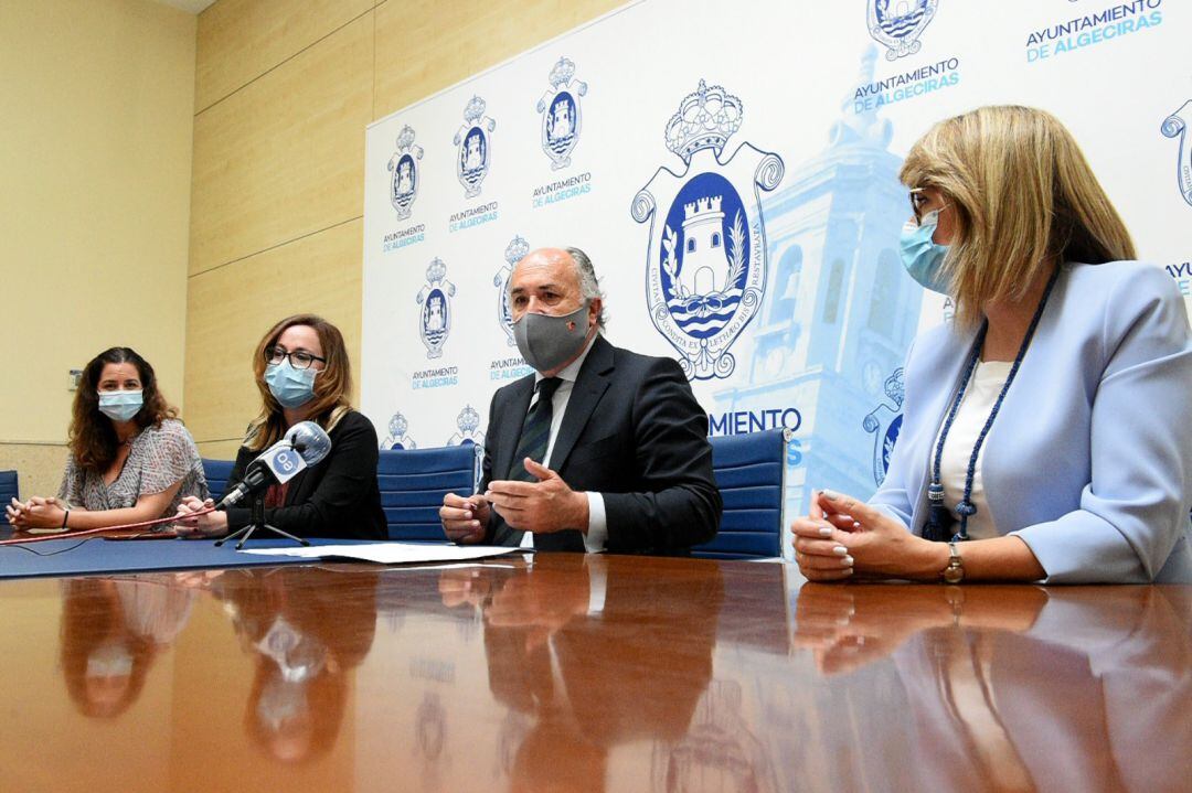 Un momento de la comparecencia.