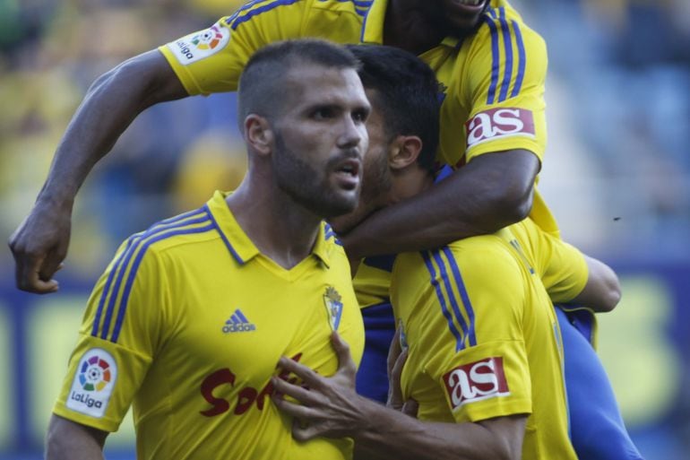 Ortuño celebra el gol de la victoria del Cádiz