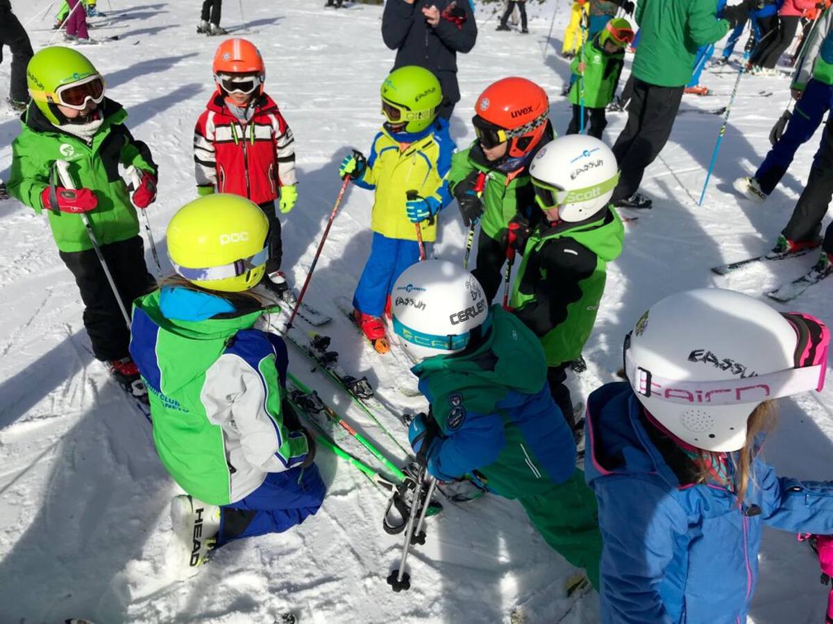 Trofeo Mamut para esquiadores prealevines en Cerler en abril