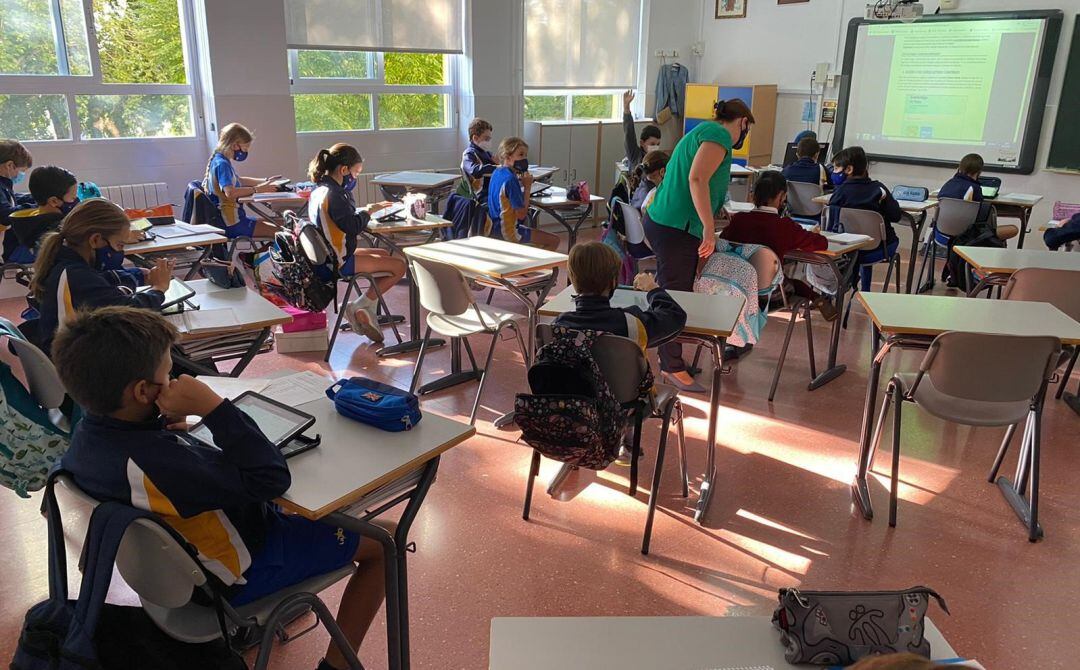 Alumnos durante una clase