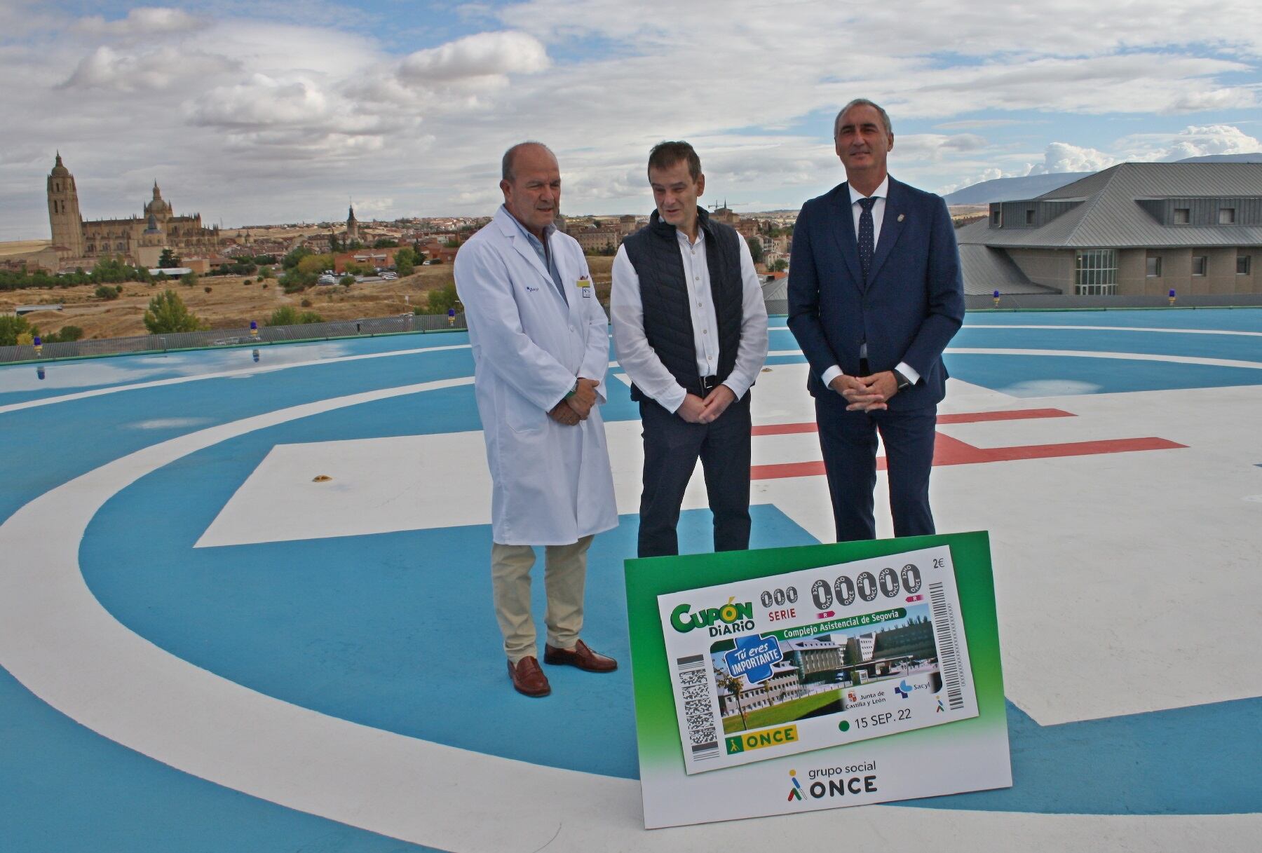 La ONCE dedica un cupón al personal del Hospital de Segovia